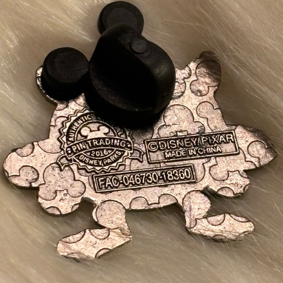 Disney Mike Wazowski Trading Pin 2016 - Picture 3 of 3